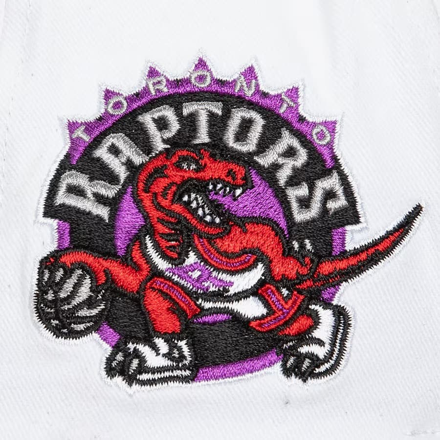 Бейсболка Mitchell & Ness White Toronto Raptors Hardwood Classics Flipped Pro Snapback Hat