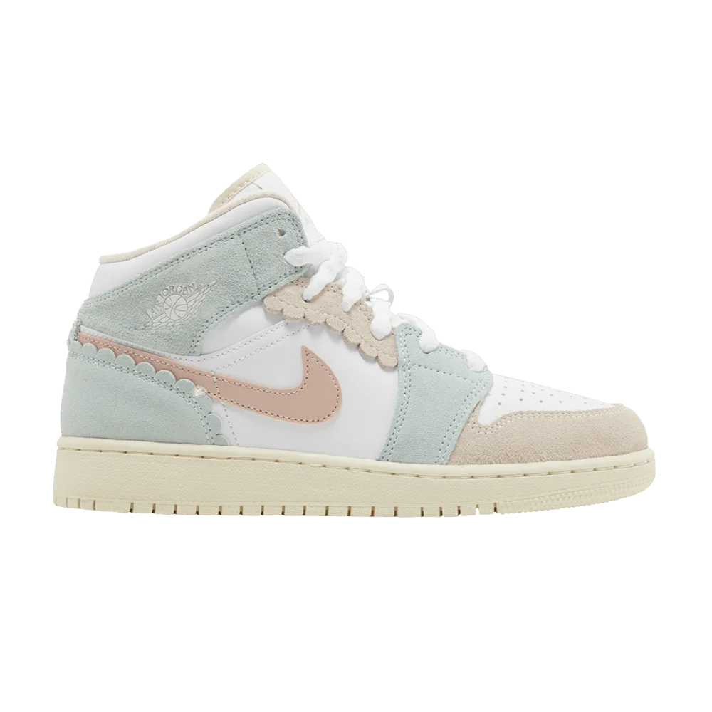 Krossovki-Air-Jordan-1-Mid-SE-GS-Scalloped-Edge