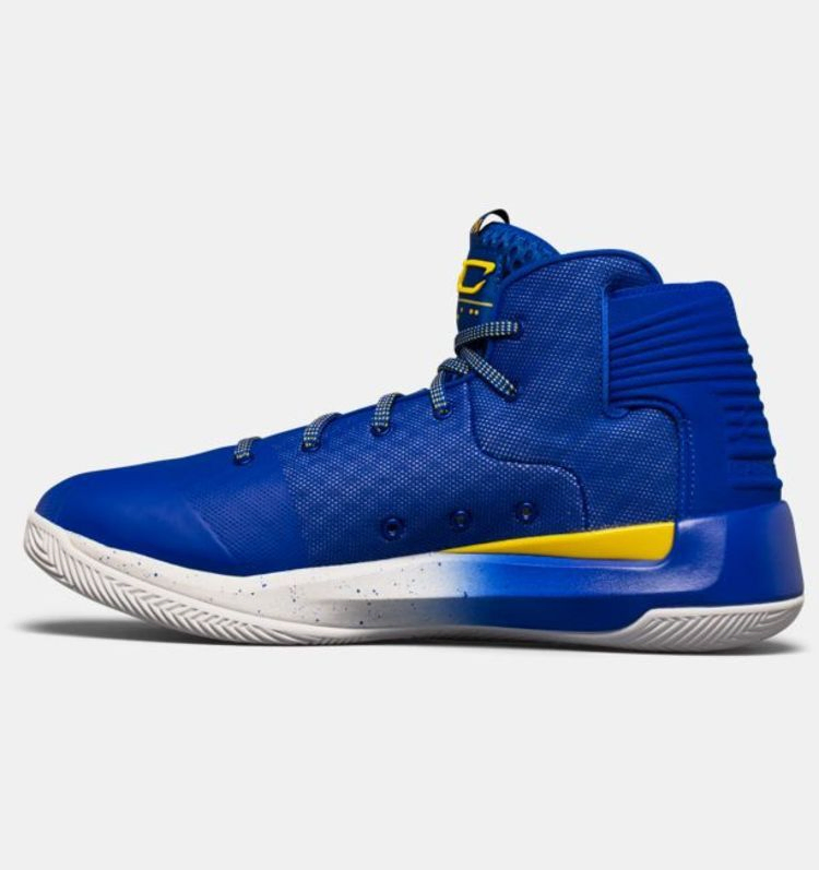 Кроссовки Under Armour Curry 3Zer0
