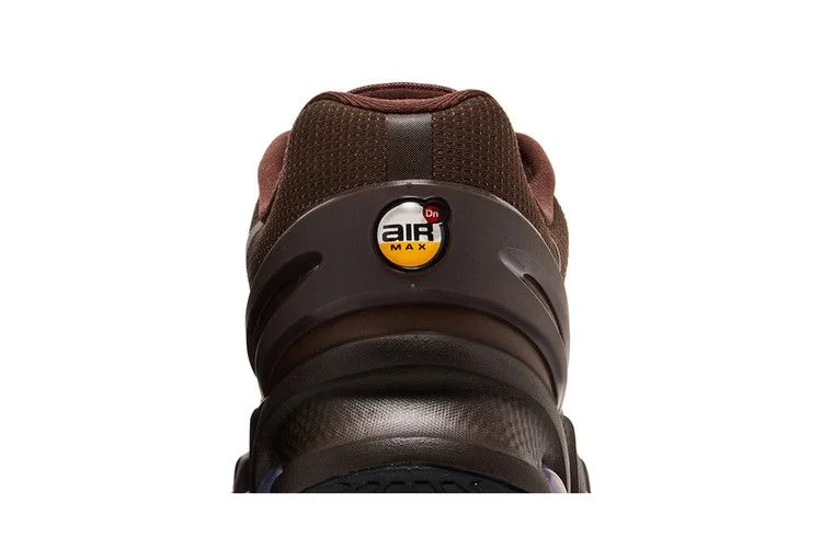 Кроссовки Nike Air Max DN8 'Triple Brown'