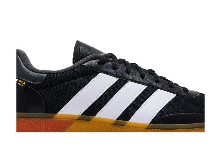 Кроссовки adidas Training Spezial 'Black White'