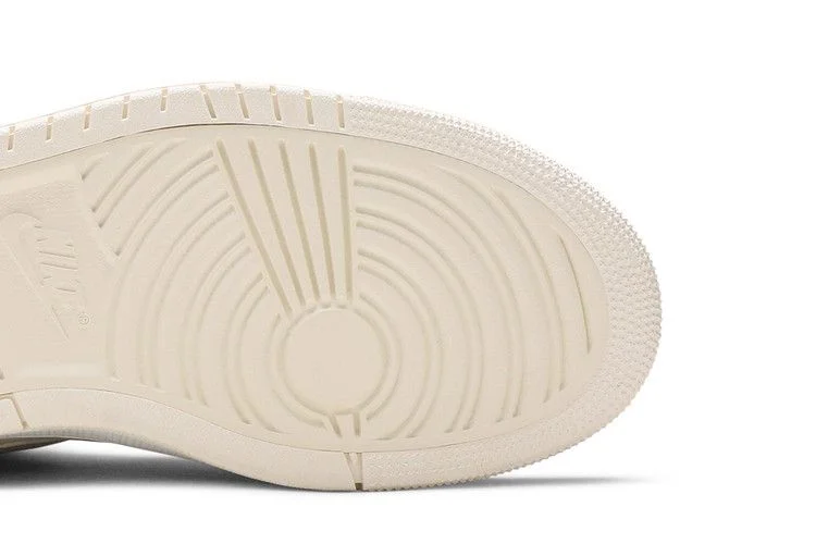 Кроссовки Nike Air Jordan 1 Zoom Air Comfort High 'To My First Coach'
