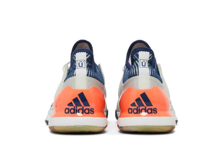 adizero-ubersonic-2-0-white-tech-indigo-coral-fu9468_05