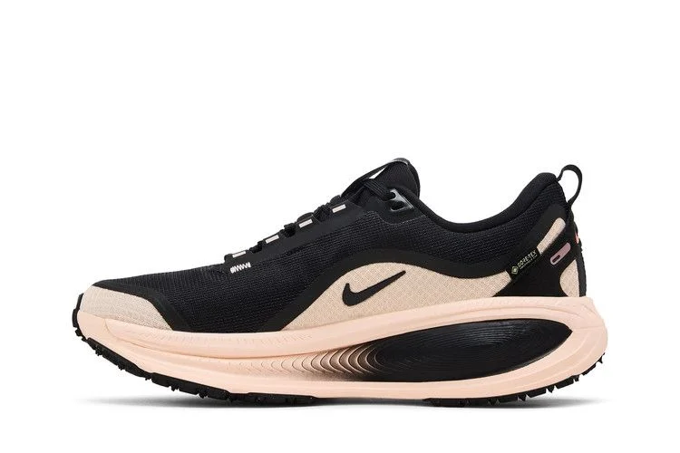 Кроссовки Nike Wmns Vomero 18 GORE-TEX 'Black/Crimson Tint/Black/Black'