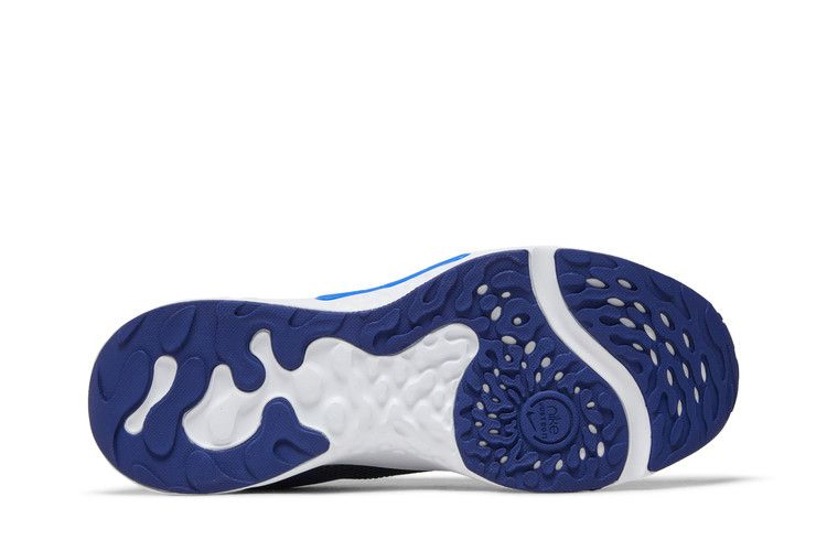 renew-retaliation-tr-3-dark-obsidian-da1350-400_03