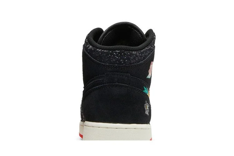 Кроссовки Air Jordan 1 Mid SE GS 'SiEMPRE Familia'