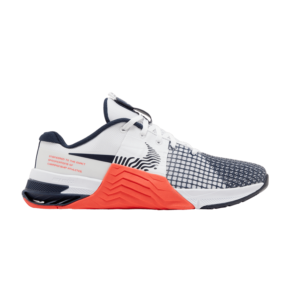 Кроссовки Nike Metcon 8 'White Crimson Obsidian'