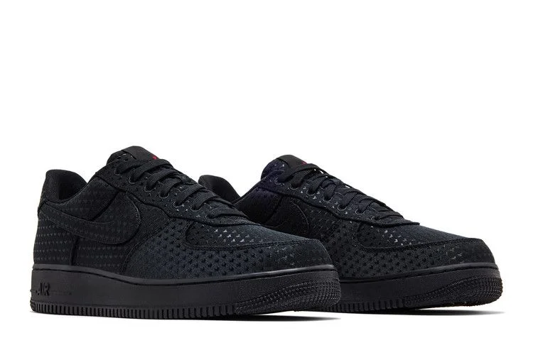 Krossovki-Nike-Air-Force-1-Low-Valentines-Day-Triple-Black-2026-7