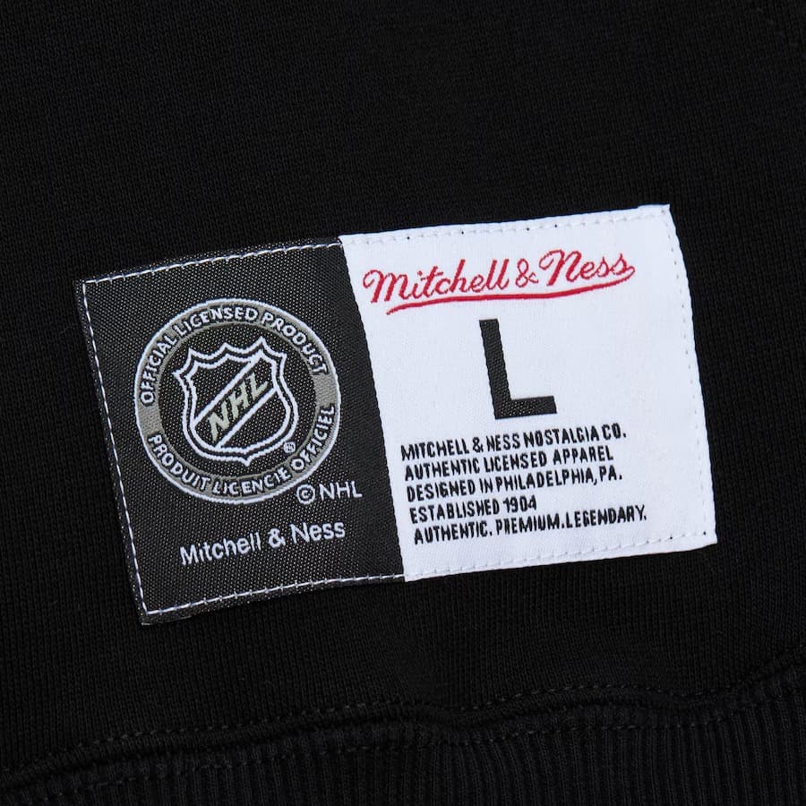 Худи Mitchell & Ness Black Chicago Blackhawks Tonal Logo Heavyweight Fleece Pullover Hoodie