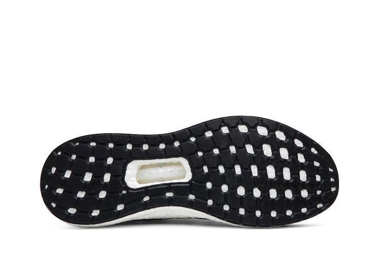 speedfactory-am4cm-captian-marvel-fv3564_03