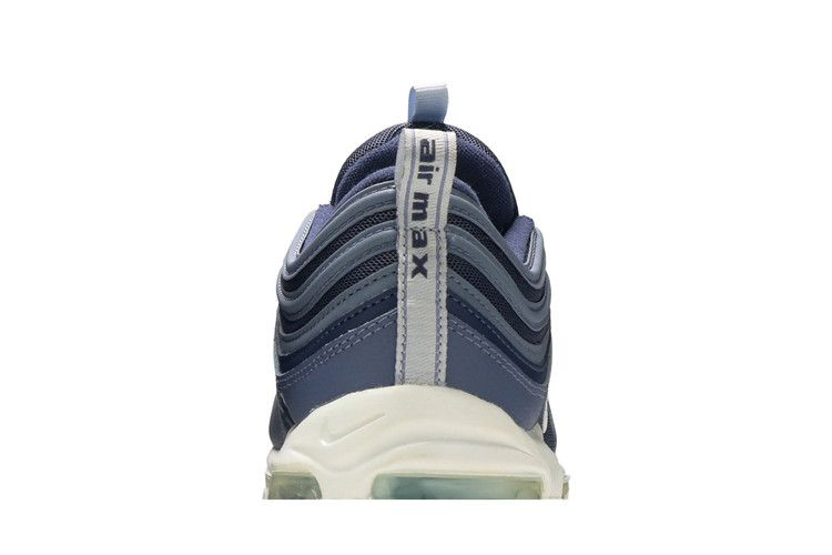 air-max-97-sanded-purple-921826-500_06