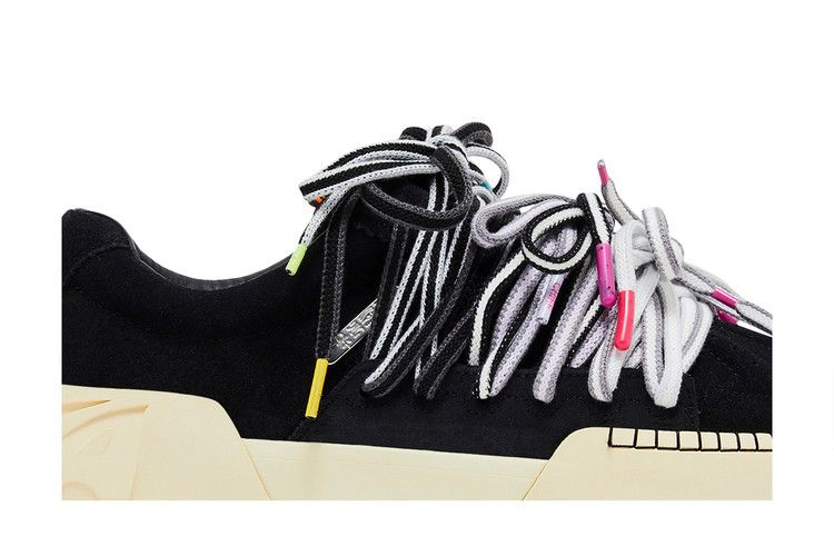 Кроссовки Anta Kai Hélà Style 'Roots Pack - Black'