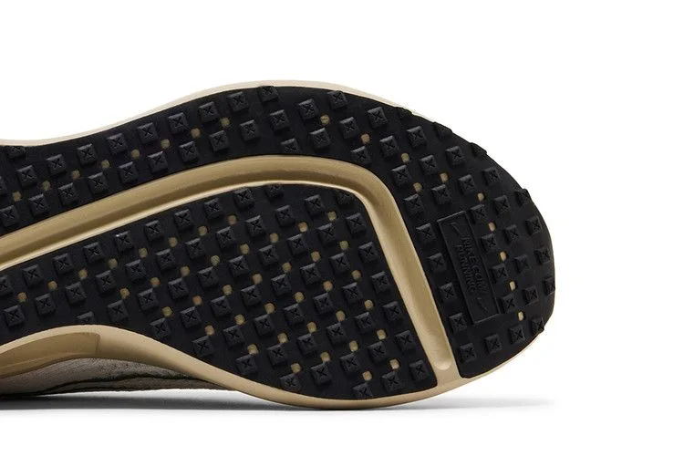 Кроссовки Nike Interact Run SE 'Phantom Rattan'