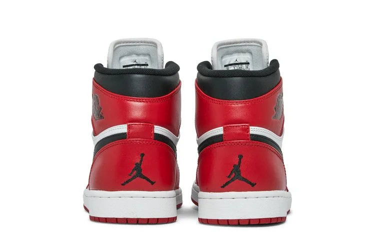Кроссовки Air Jordan 1 Retro High 'Chicago' 2013