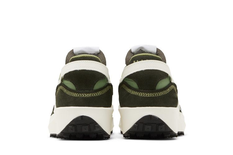 waffle-debut-alligator-dh9522-300_05