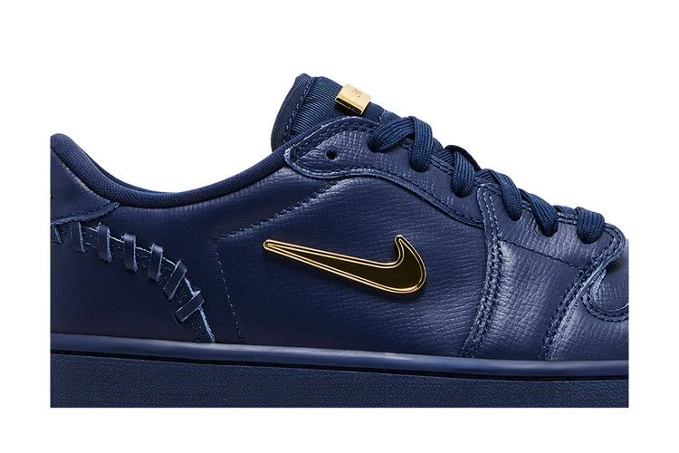 Кроссовки Wmns Air Jordan 1 Low Method of Make 'Midnight Navy'