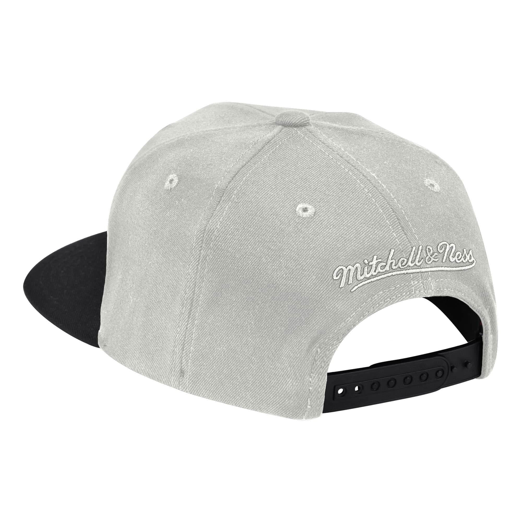 Бейсболка Mitchell & Ness Easter Snapback Brooklyn Nets Hat