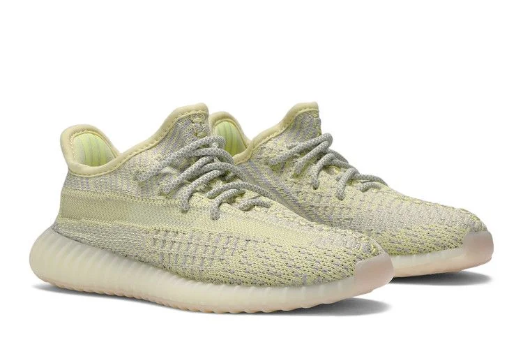 Krossovki-Adidas-Yeezy-Boost-350-V2-Kids-Antlia-Non-Reflective-7