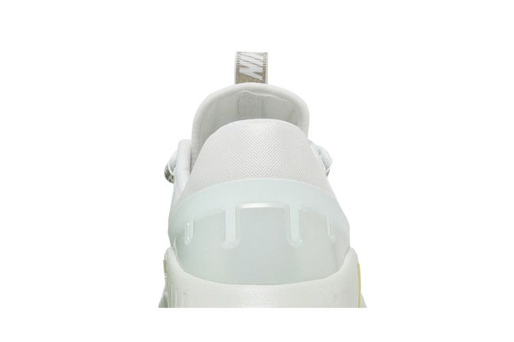 Кроссовки Nike Wmns Free Metcon 5 Premium 'Summit White Sea Glass'