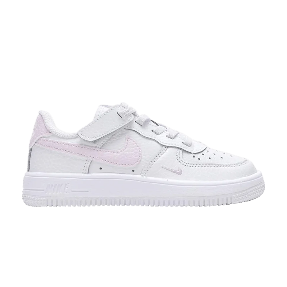 Krossovki-Nike-Force-1-Low-EasyOn-PS-White