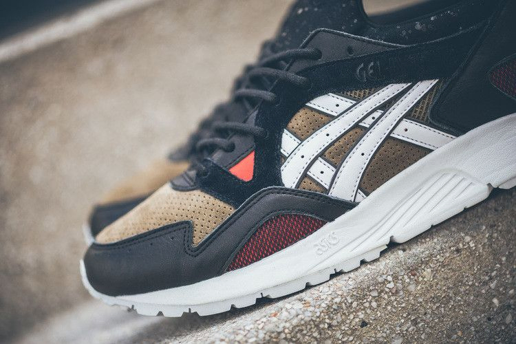Кроссовки ASICS Highs and Lows x Gel Lyte 5 'Medic'