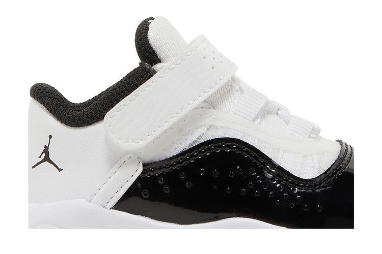 air-jordan-11-cmft-low-td-white-black-cz0906-102_01