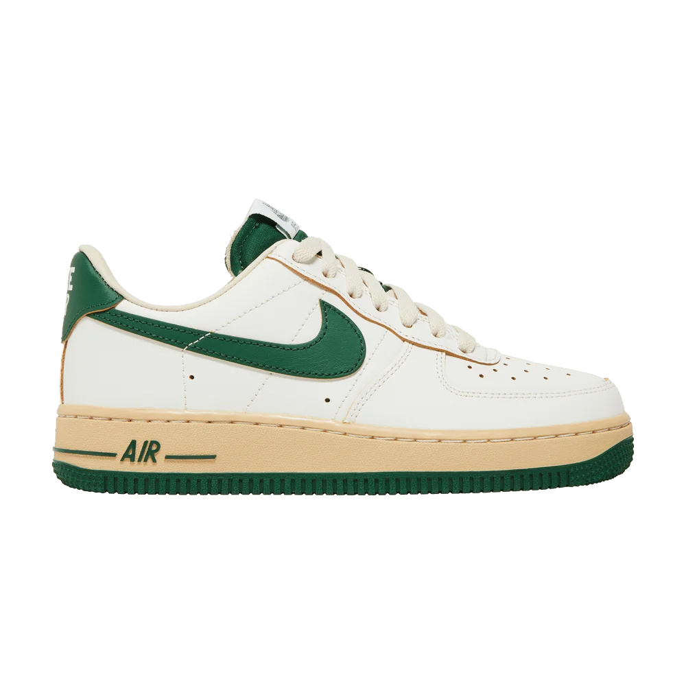Krossovki-Nike-Wmns-Air-Force-1-Low-Gorge-Green