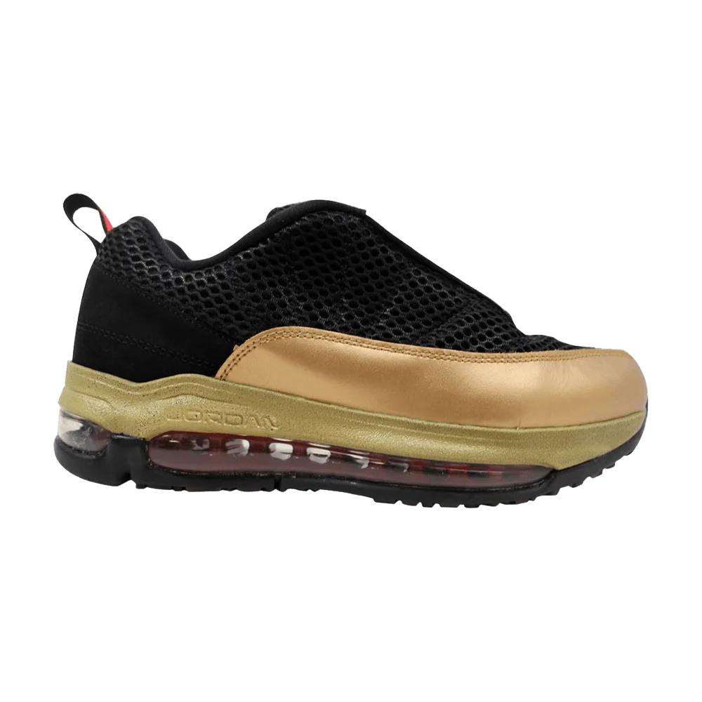 Krossovki-Air-Jordan-Cmft-Max-12