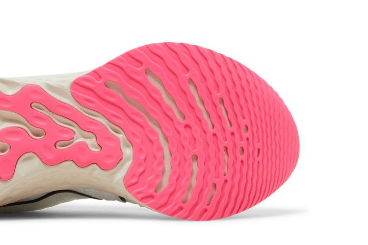 Кроссовки Nike React Infinity Run Flyknit 3 'White Hyper Pink'