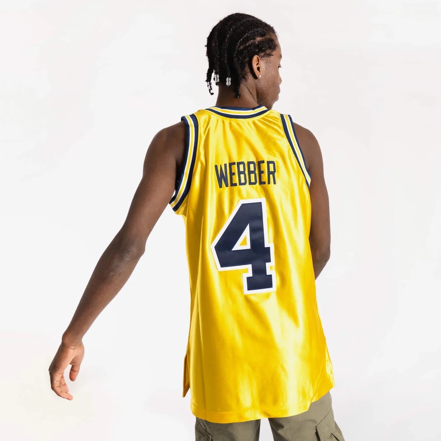 Mitchell-Ness-Chris-Webber-Michigan-Wolverines-NCAA-Authentic-Jersey-1