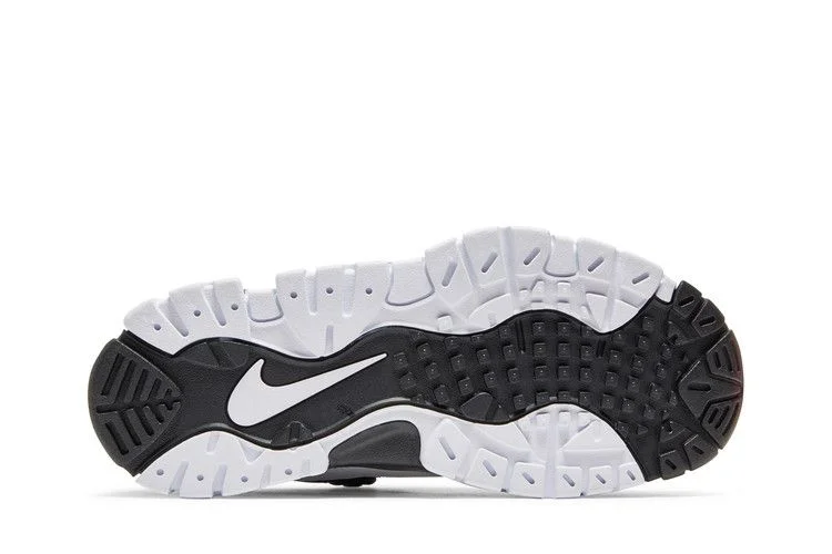 Krossovki-Nike-Air-Barrage-Low-GS-Black-White-3