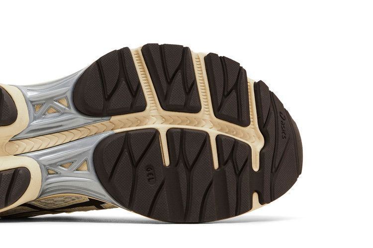 Кроссовки ASICS Wmns Gel Flux 4 'Cream Brown'