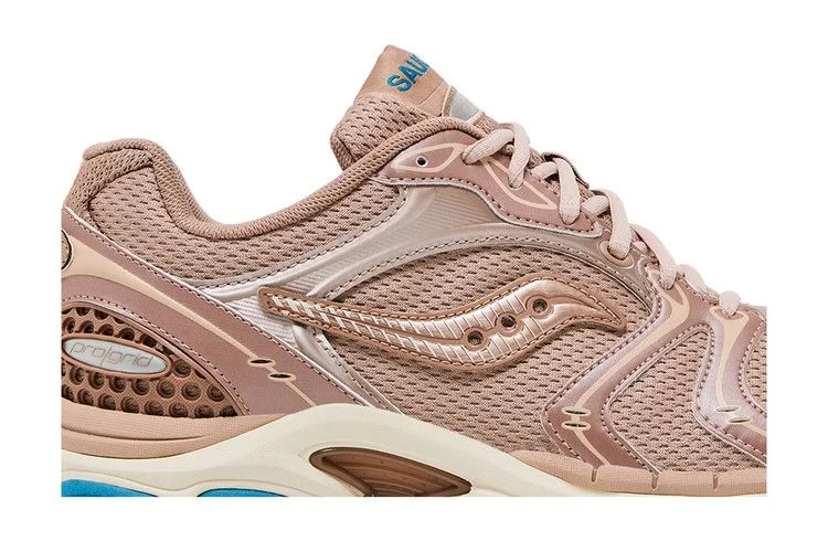 Кроссовки Saucony ProGrid Triumph 4 CS 'Tan Royal'