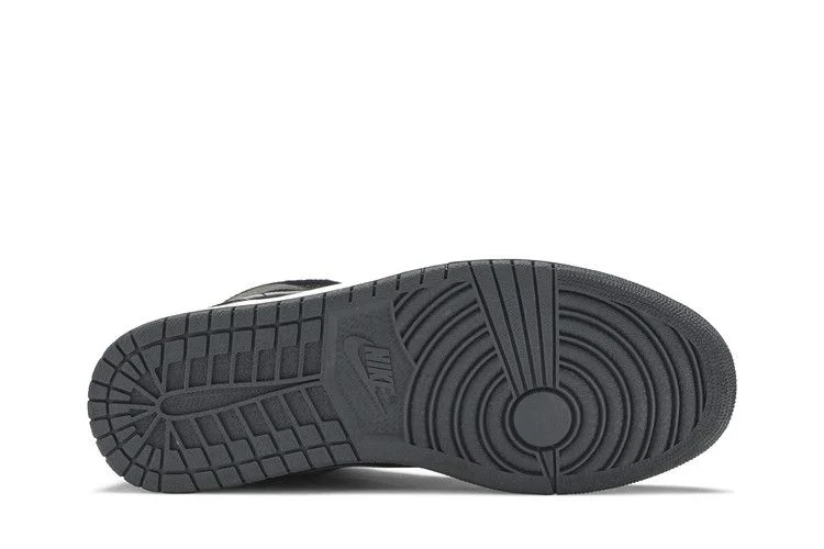 Krossovki-Air-Jordan-1-Retro-Mid-SE-Winterized-3