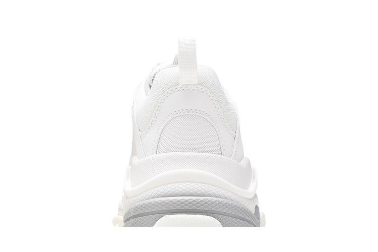 Кроссовки Balenciaga Triple S Sneaker 'White Metal Grey'