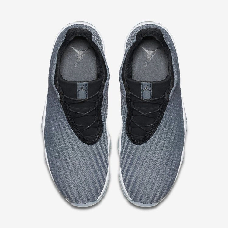 air-jordan-future-low-718948-004_03