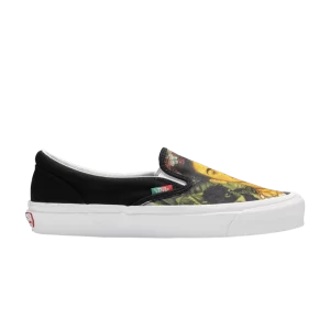 frida-kahlo-x-og-slip-on-lx-self-portrait-vn0a3av7tsk1-300x300