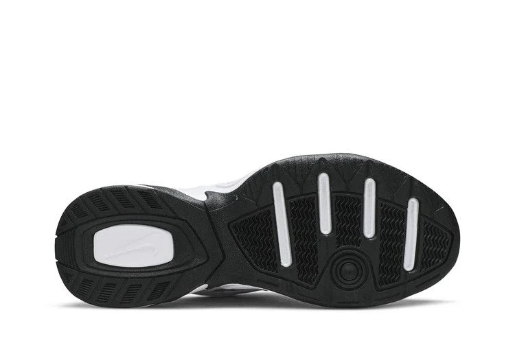 Krossovki-Nike-Wmns-M2K-Tekno-ESS-Metallic-Silver-3