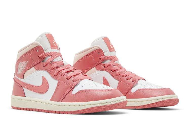 wmns-air-jordan-1-mid-strawberries-and-cream-bq6472-186_07