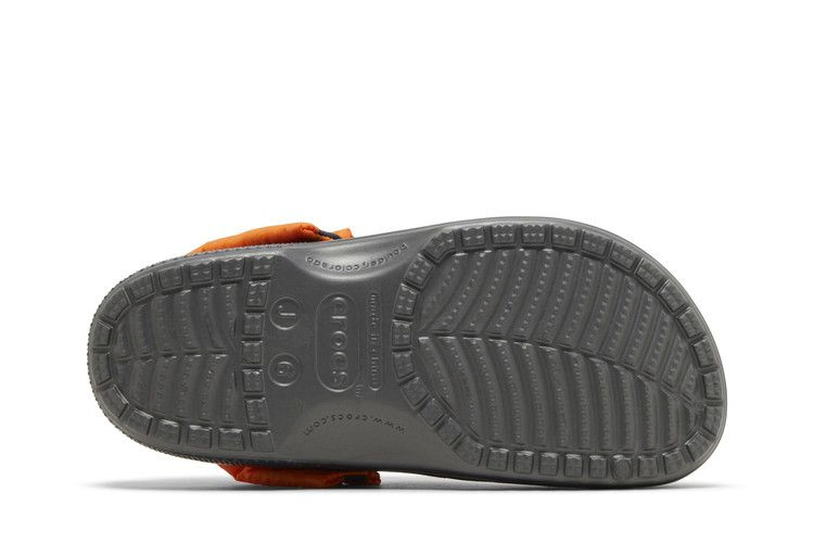 Кроссовки Naruto Shippuden x Crocs Classic Clog Kids 'Naruto'