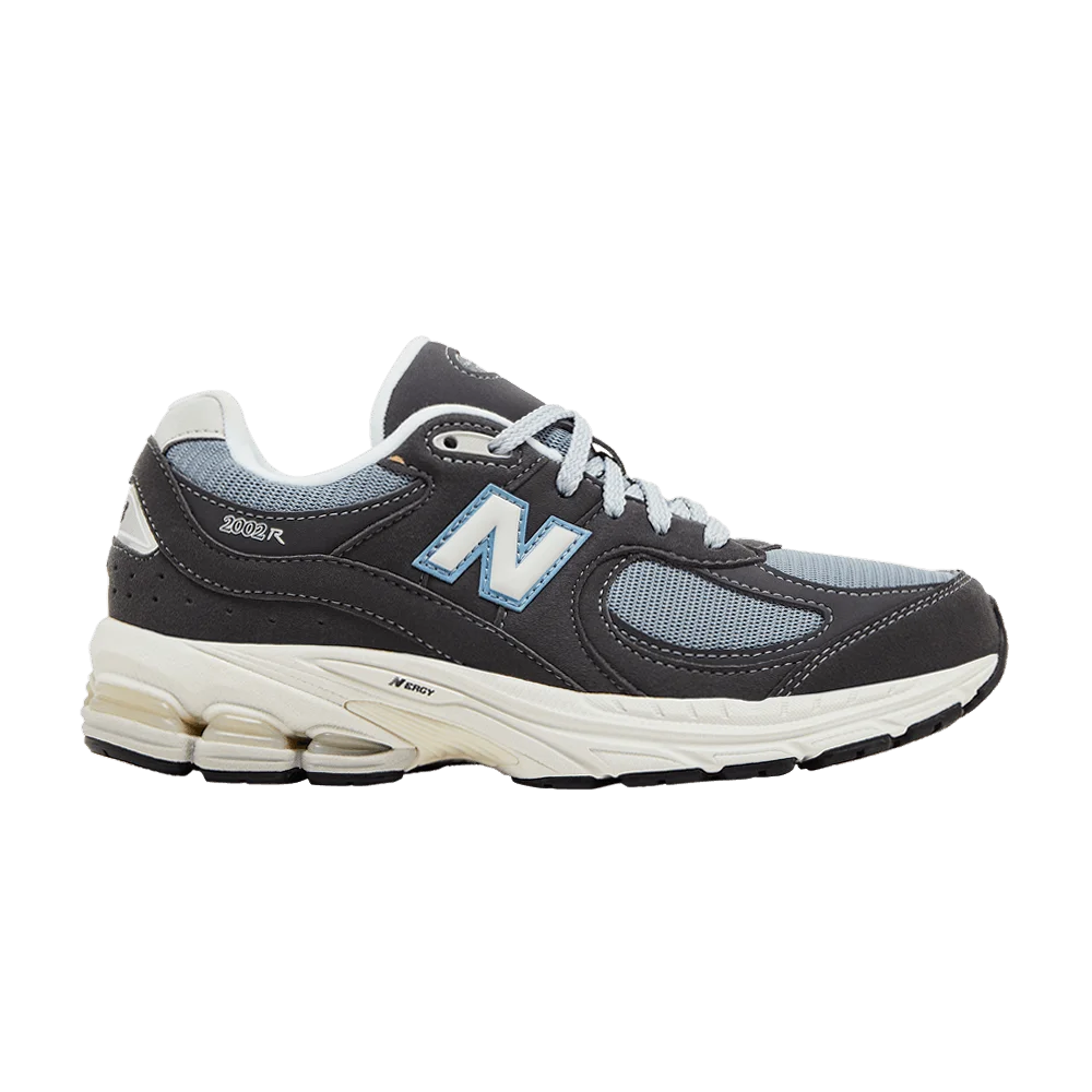 Krossovki-New-Balance-2002R-Big-Kid-Magnet-Lead