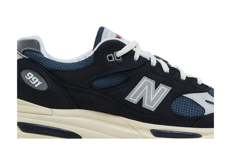Кроссовки New Balance 991v2 Made in England 'Vintage Sport Pack - Navy'