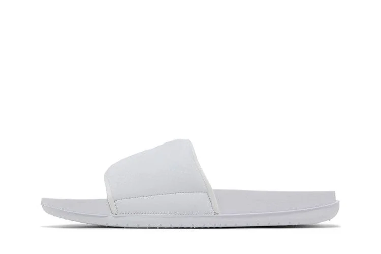 Kobe-Bryant-x-Nike-Offcourt-Slide-Triple-White-2