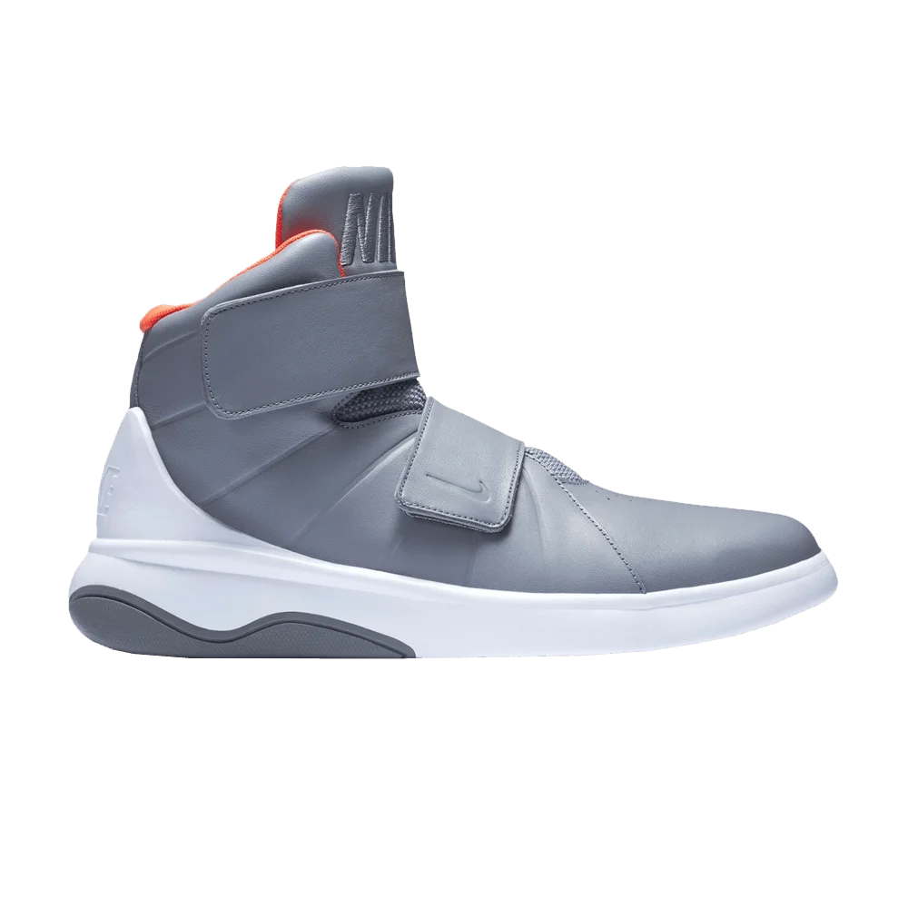 Krossovki-Nike-Marxman-1
