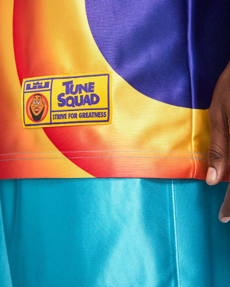 Баскетбольные шорты NBA Nike Space Jam Tune Squad Short – Tune Squad