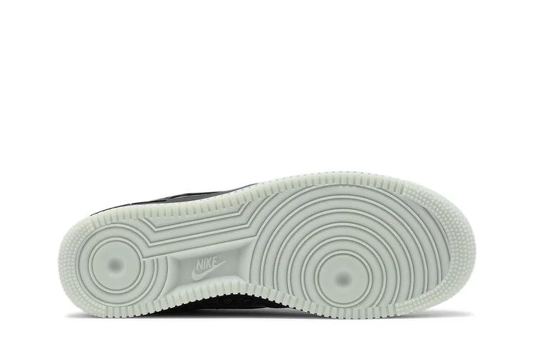 Krossovki-Space-Jam-x-Nike-Air-Force-1-07-Computer-Chip-3