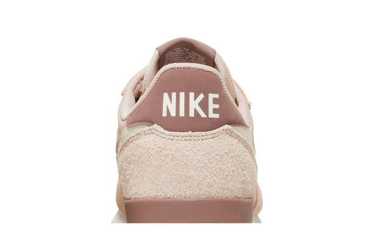 Кроссовки Nike Wmns Internationalist 'Particle Beige Mauve'