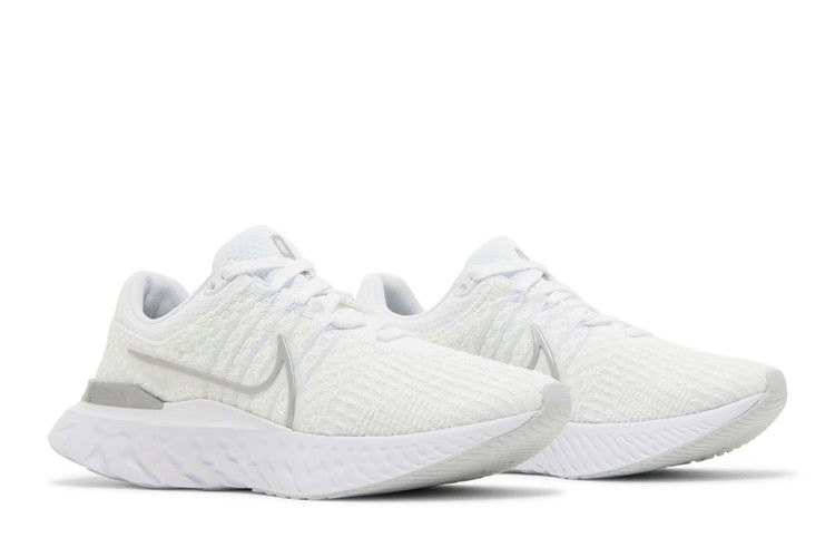 wmns-react-infinity-run-flyknit-3-white-metallic-silver-dd3024-101_07