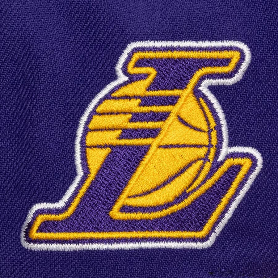 Бейсболка Mitchell & Ness Purple Los Angeles Lakers Pipe Snapback Hat