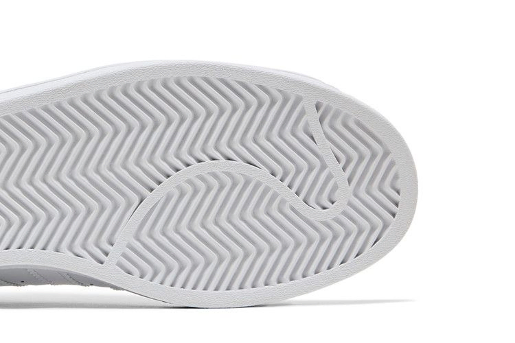 wmns-superstar-triple-white-fv3285_04